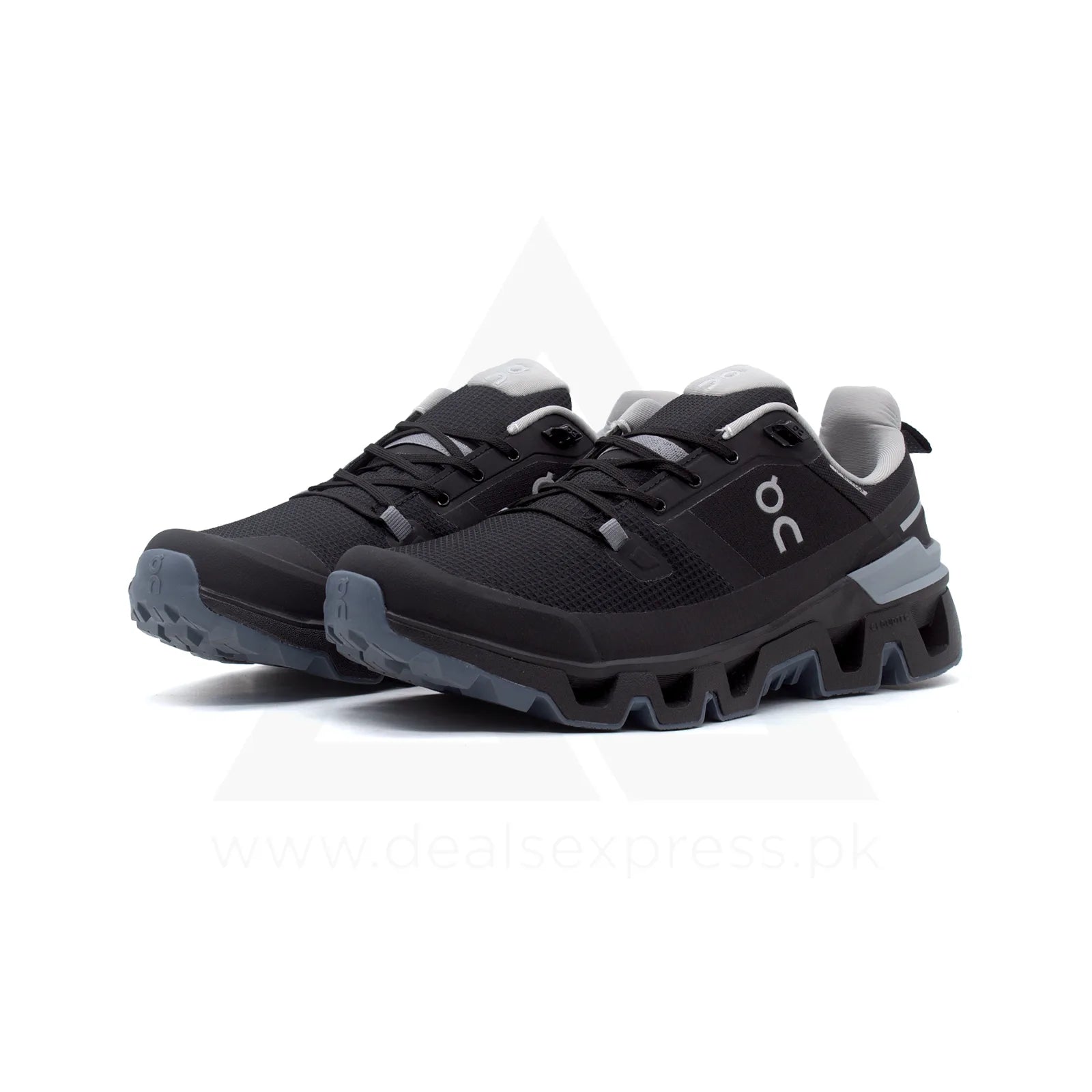 Cloud Wander Waterproof - Black Grey