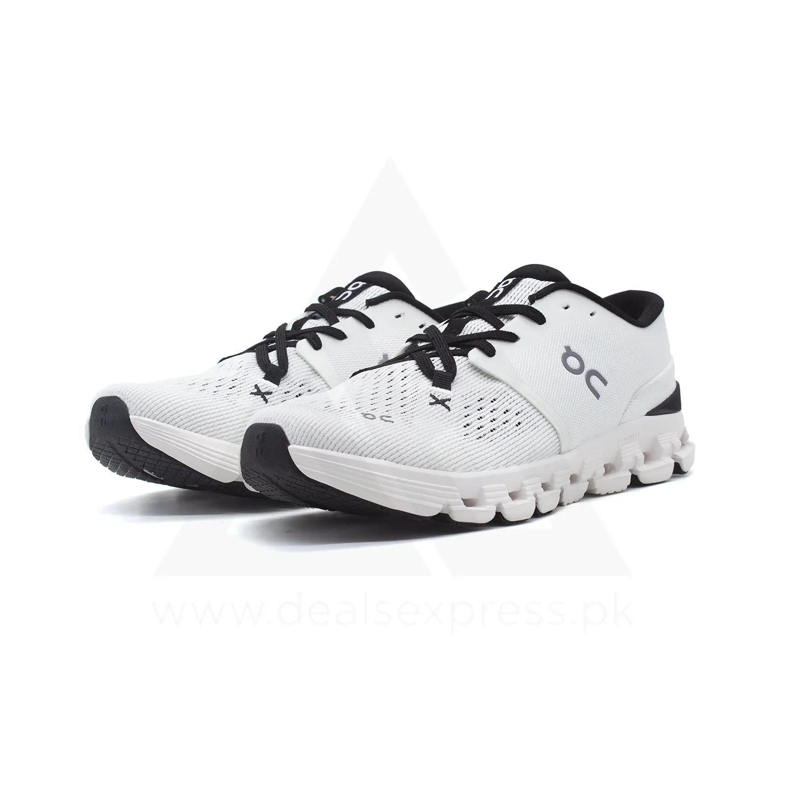 Cloud X4 - Ivory Black