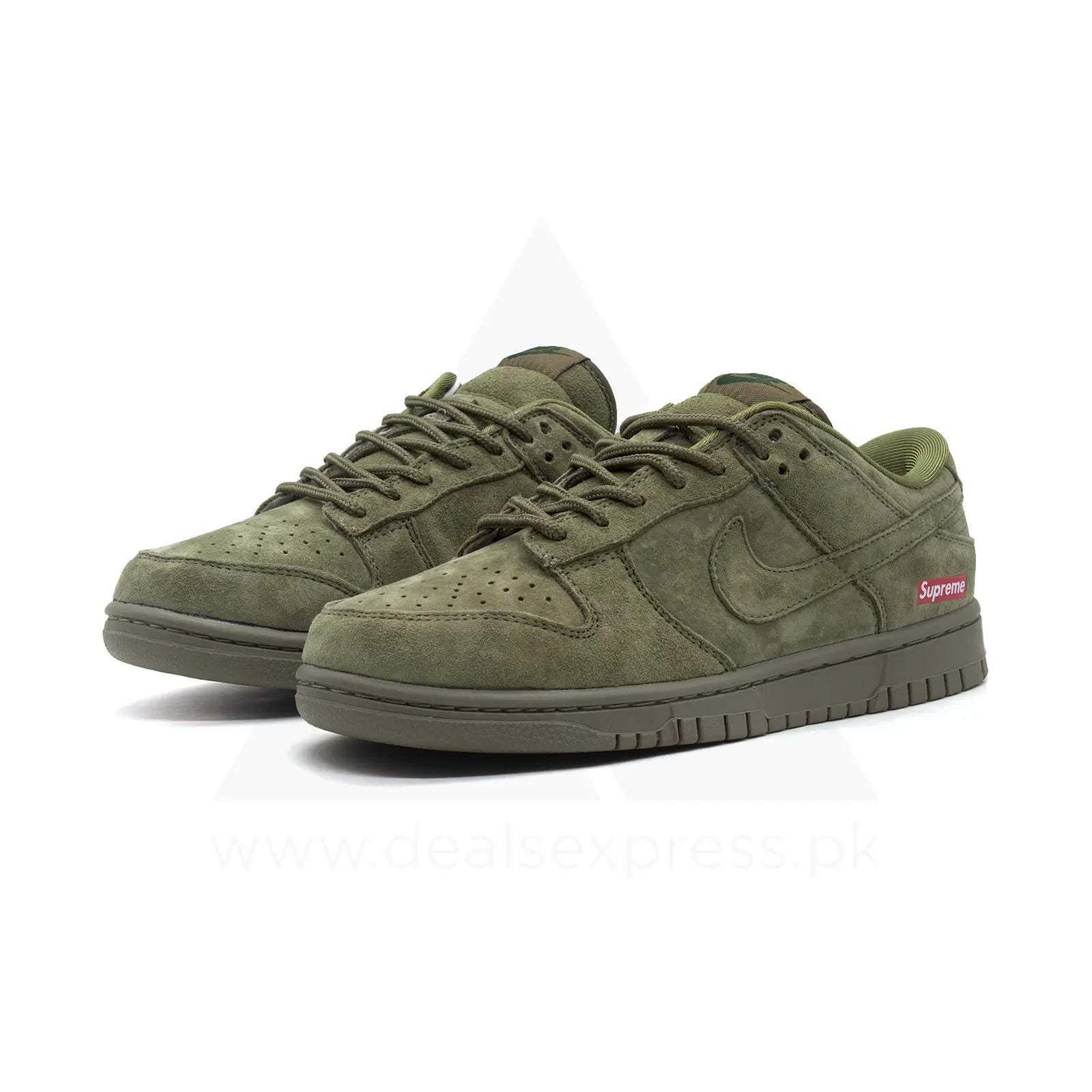 NAJ Dunk Low x Supreme - Olive