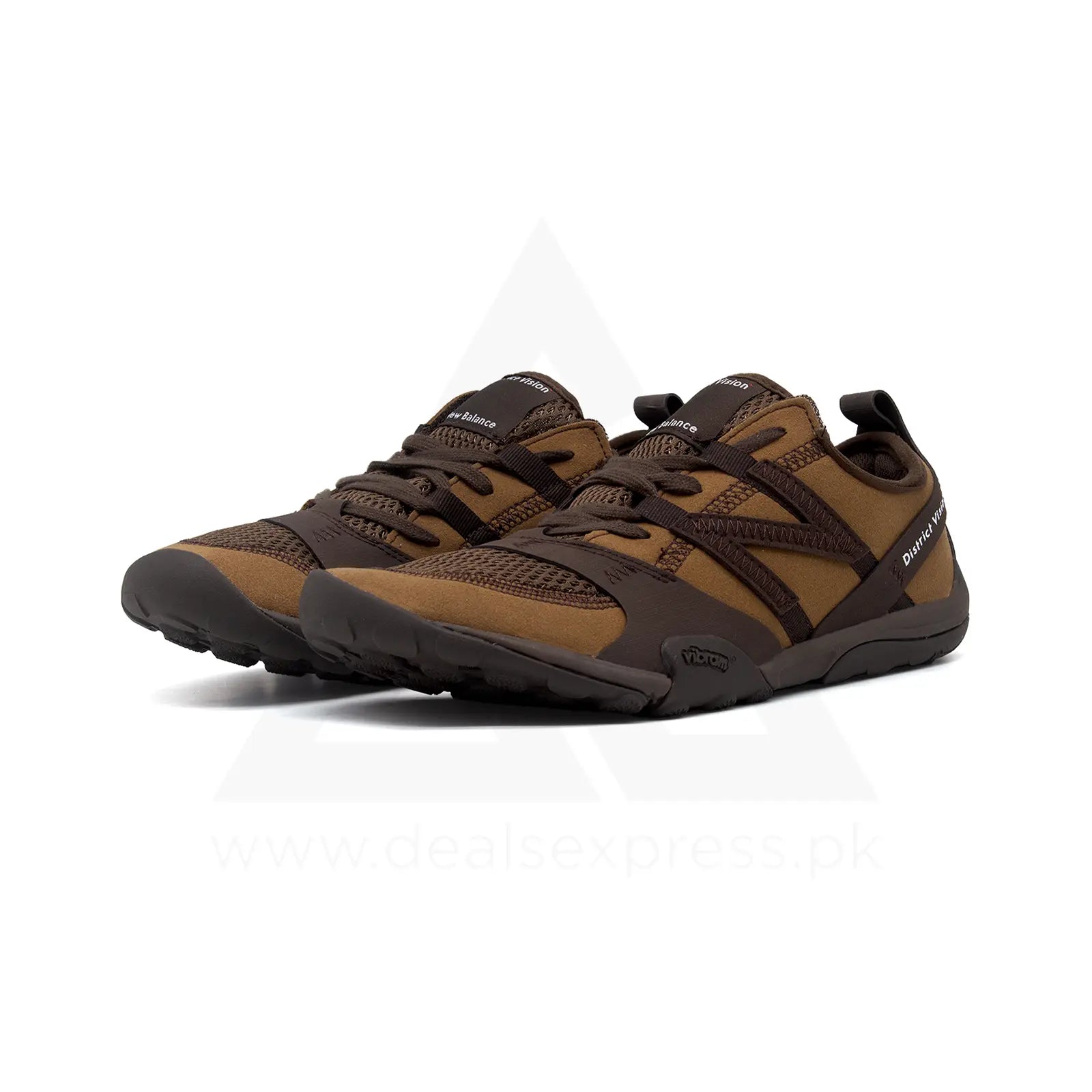 NB Minimus T10 x District Vision – Desert Palm