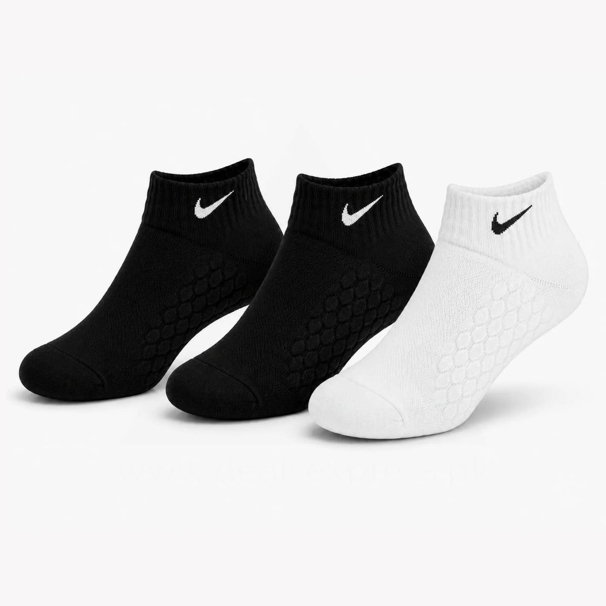 Nk Cushioned Socks - Pack Of 3
