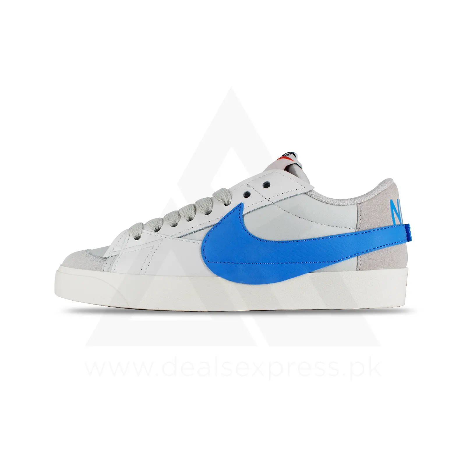 Blazer Low 77 Jumbo - Light Bone