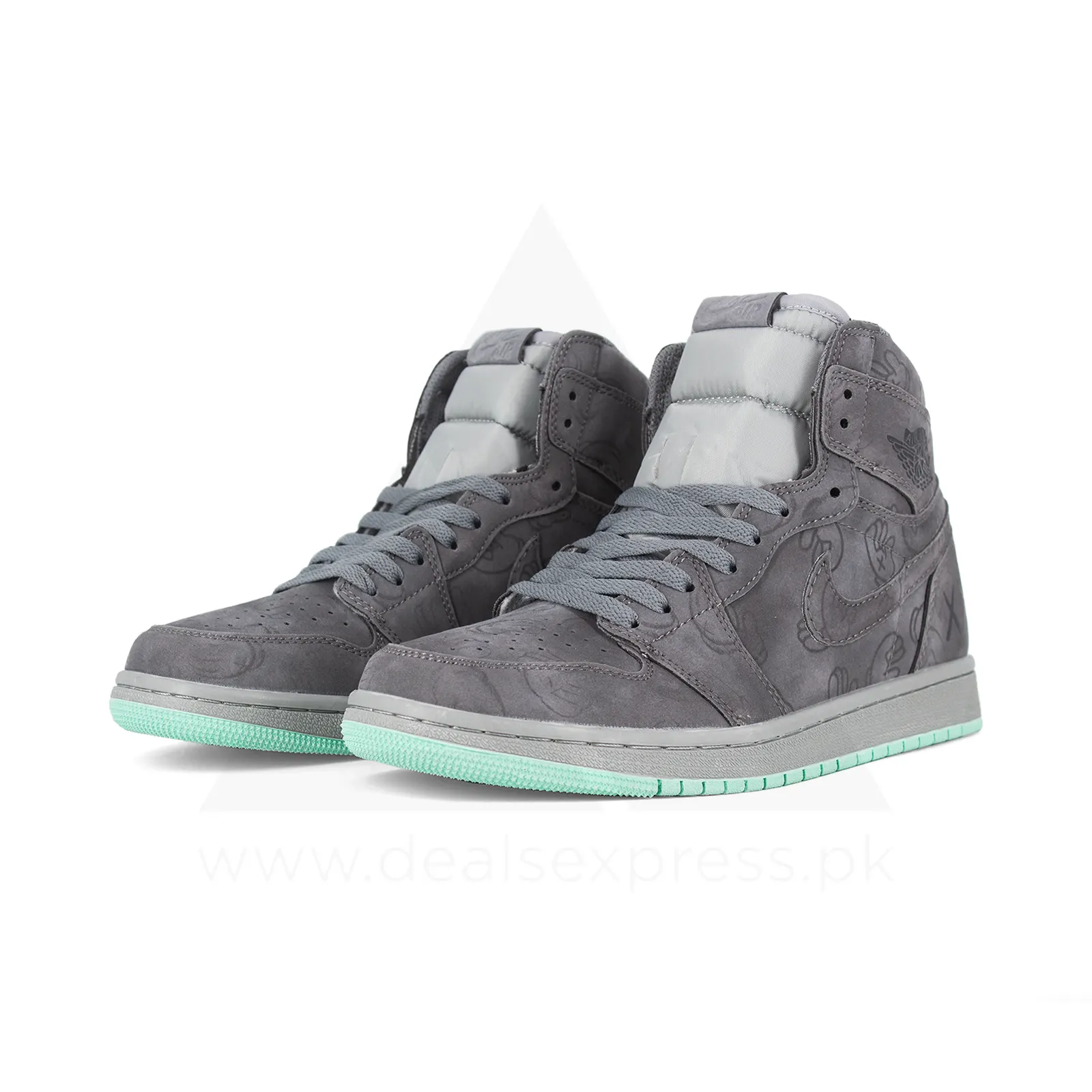 Naj 1 Mid Premium x KAWS - Grey
