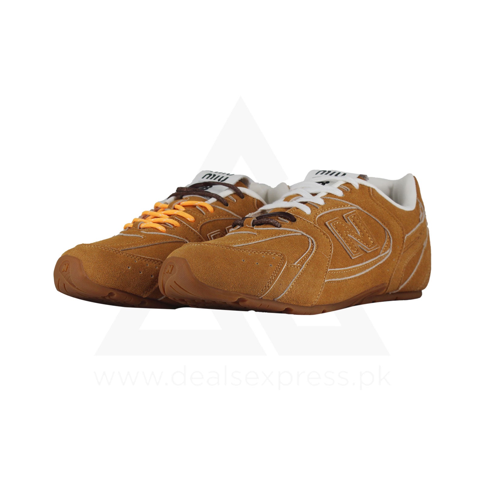 Nb 530 x Miu Miu - Cinnamon