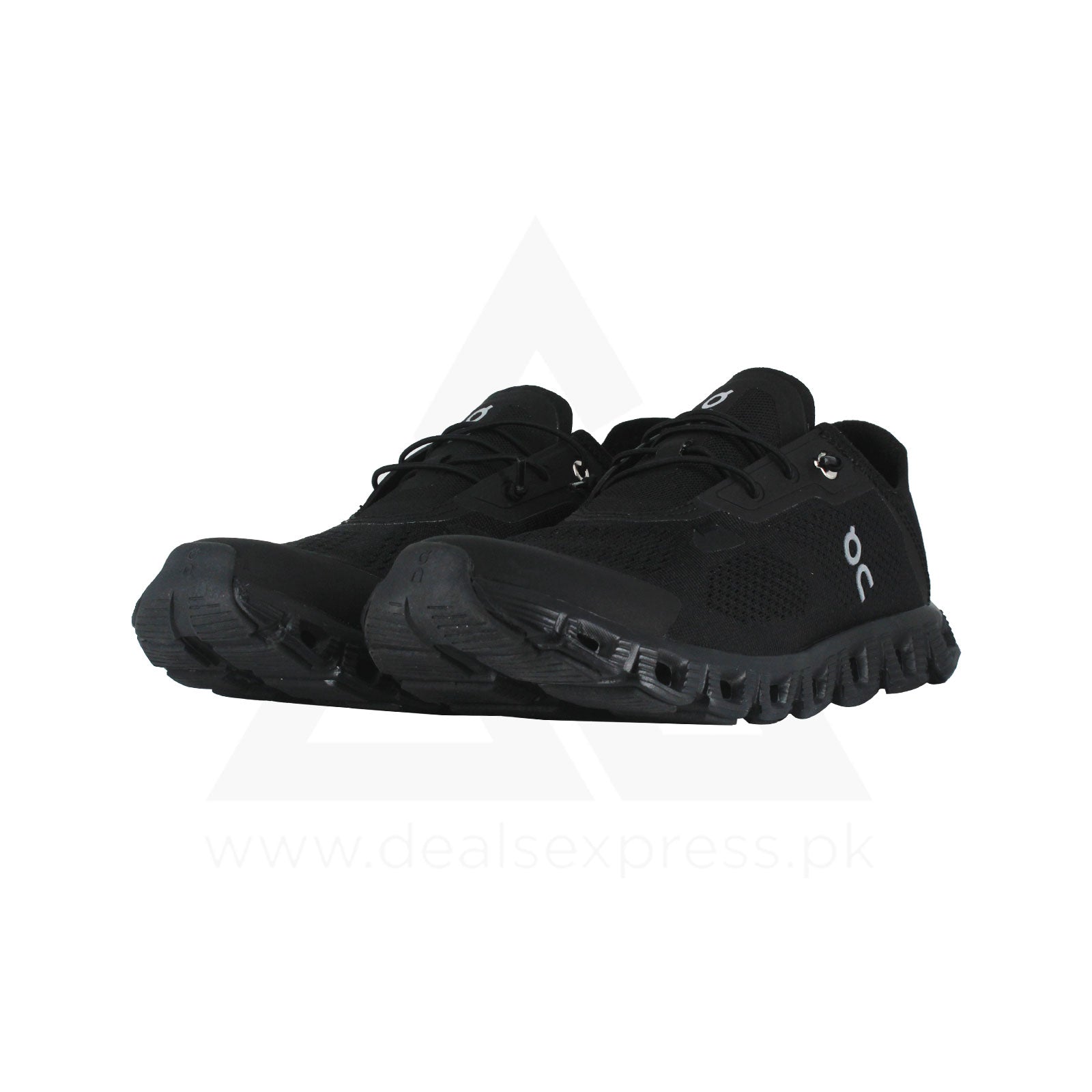 Cloud 5 Coast - Triple Black