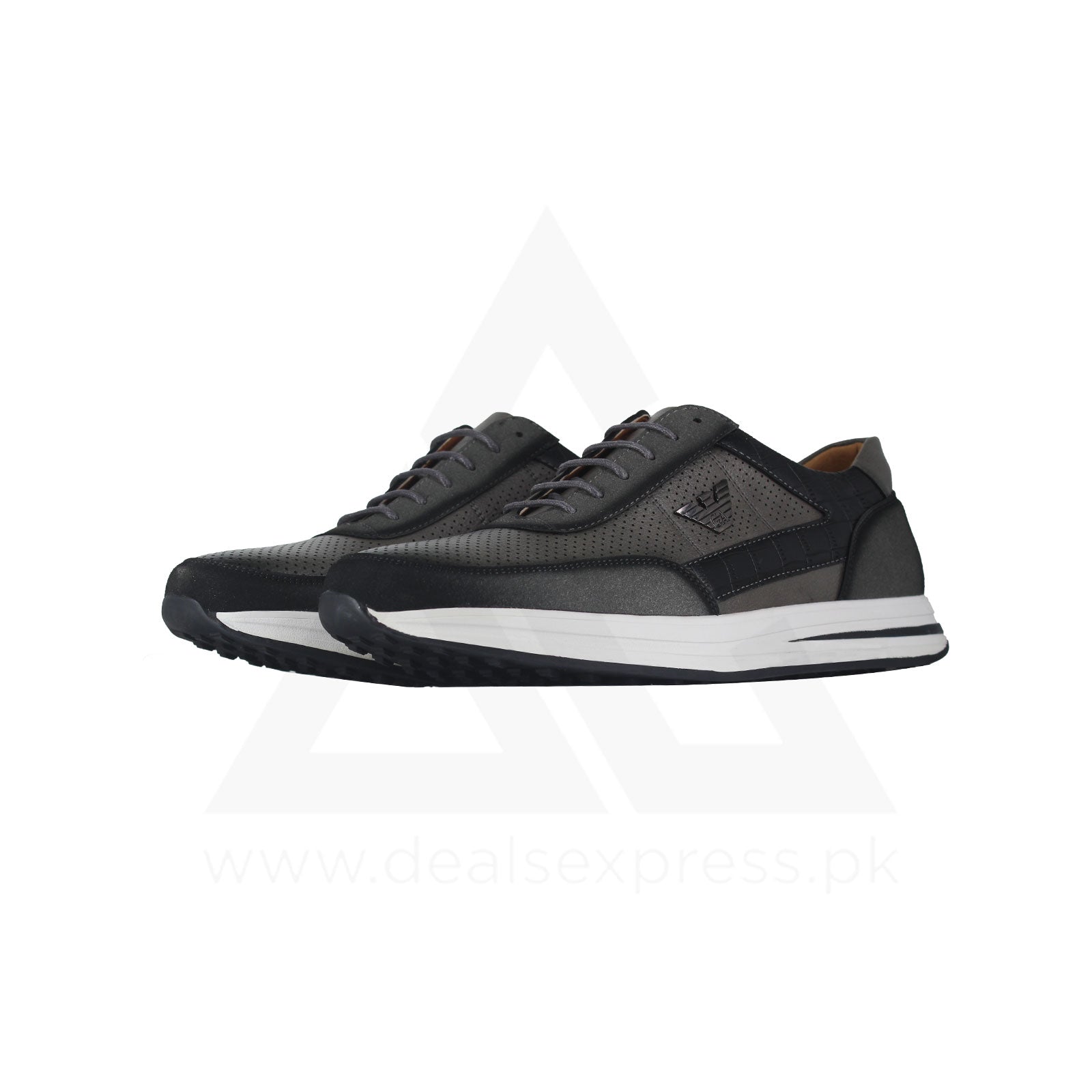 Ar ma ni Sneakers - Grey