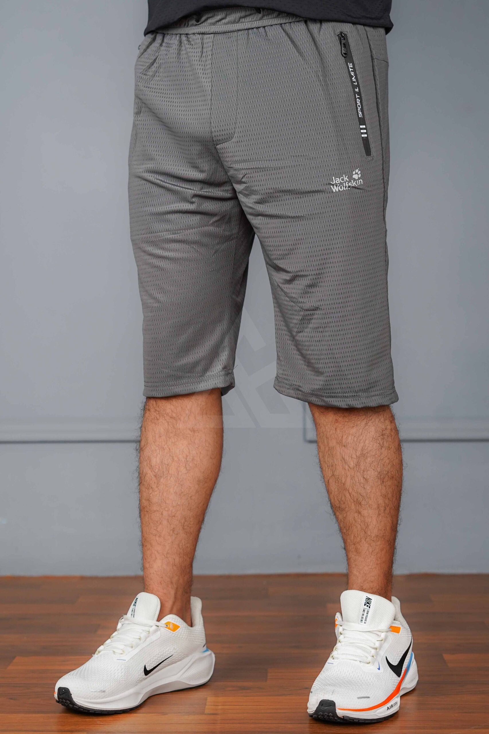 Jack Wolf Skin Drifit Zipper Short - Grey