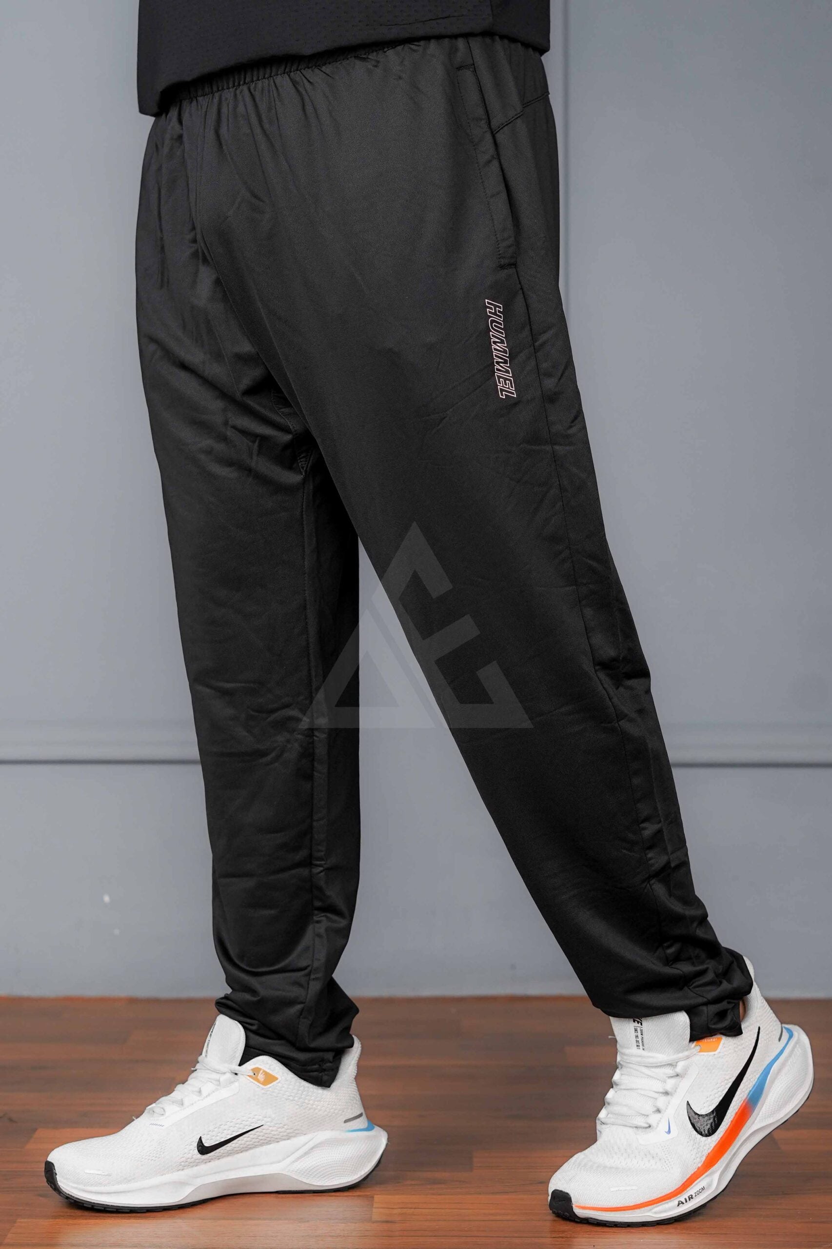 Hummel Trouser V4 - Black