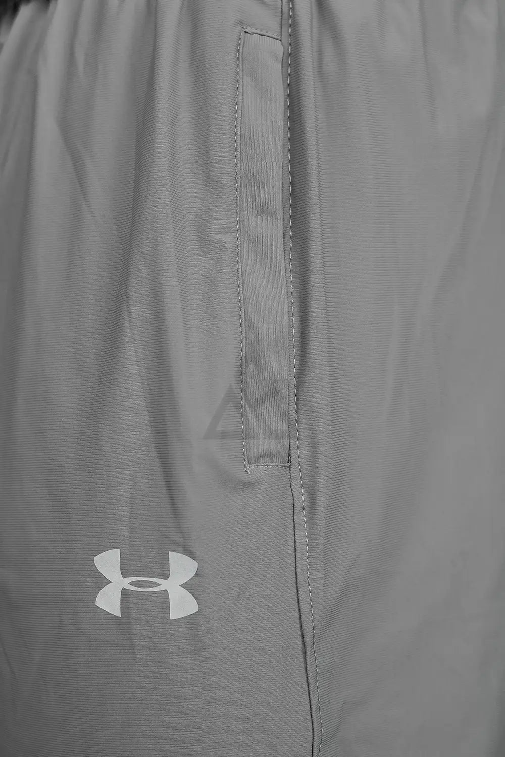 UA 3 Qtr Drifit Short T12 - Grey