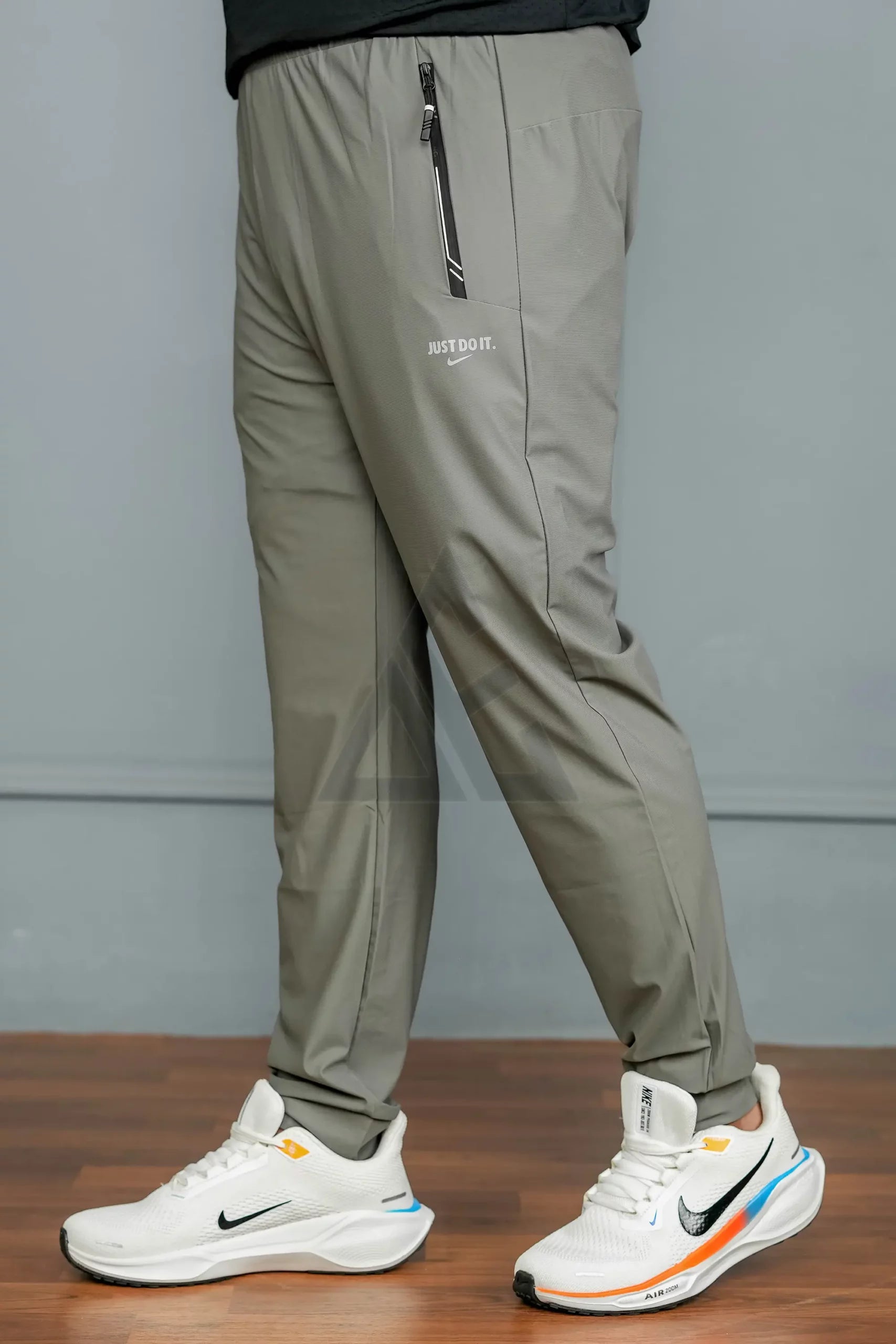 Nk Drifit Trouser T06 - Charcoal