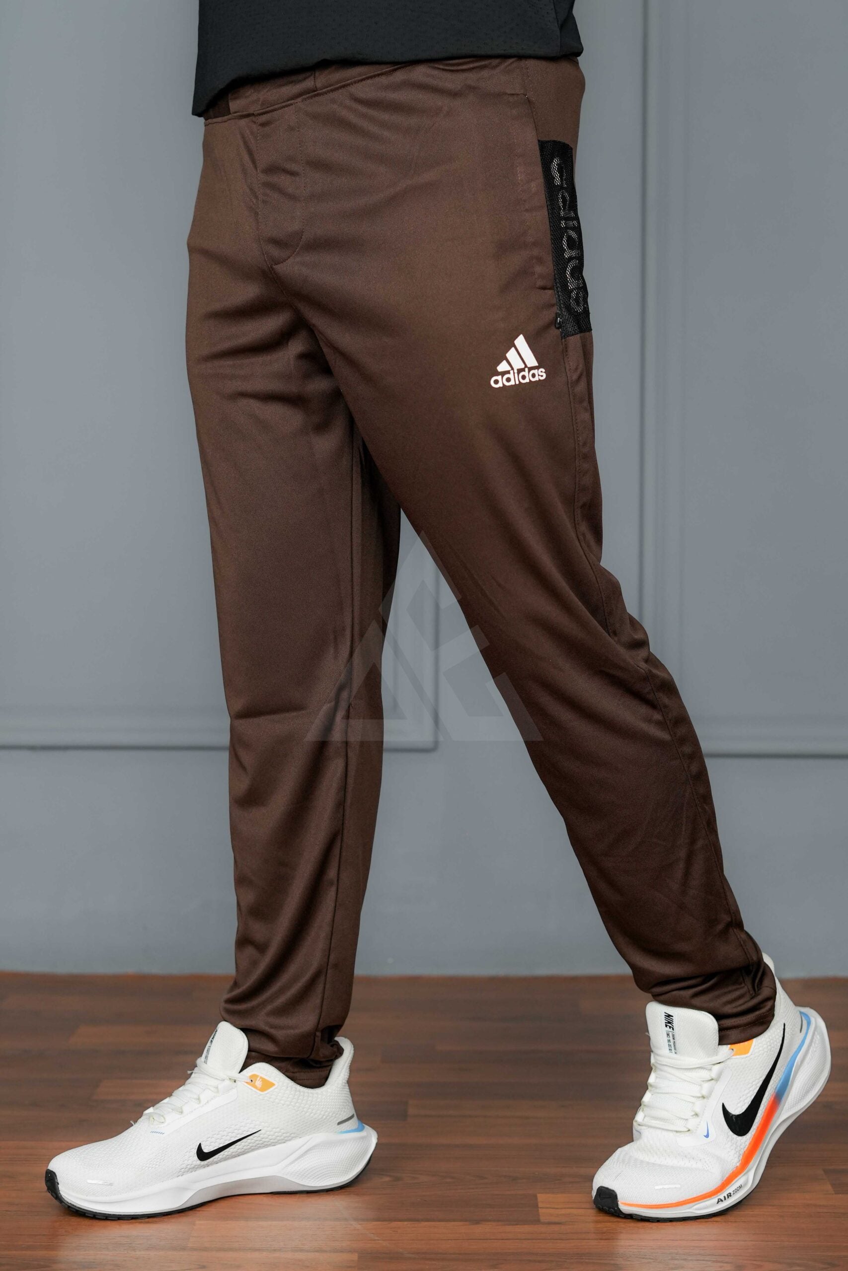 Adi Poli Trouser - Brown