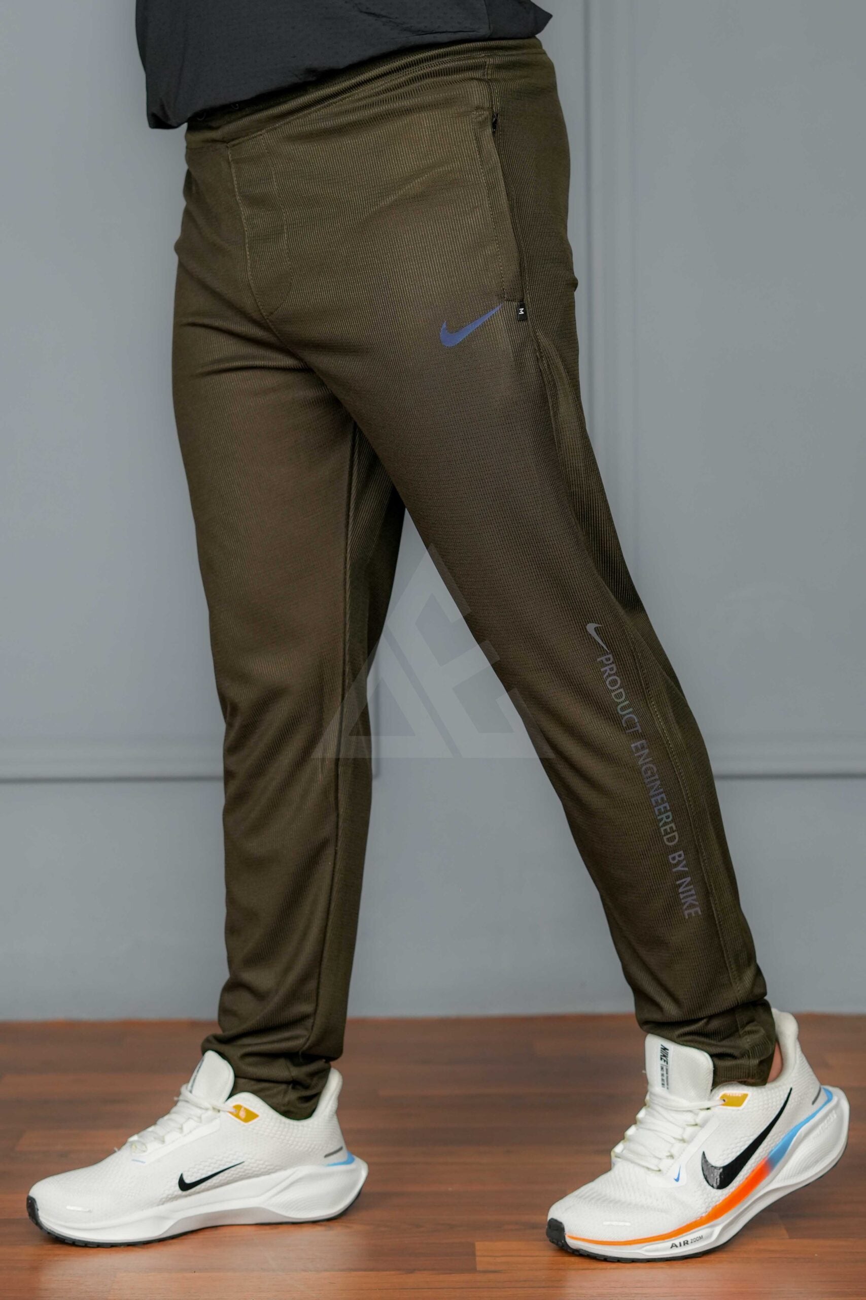 Nk Liner Trouser - Olive Green