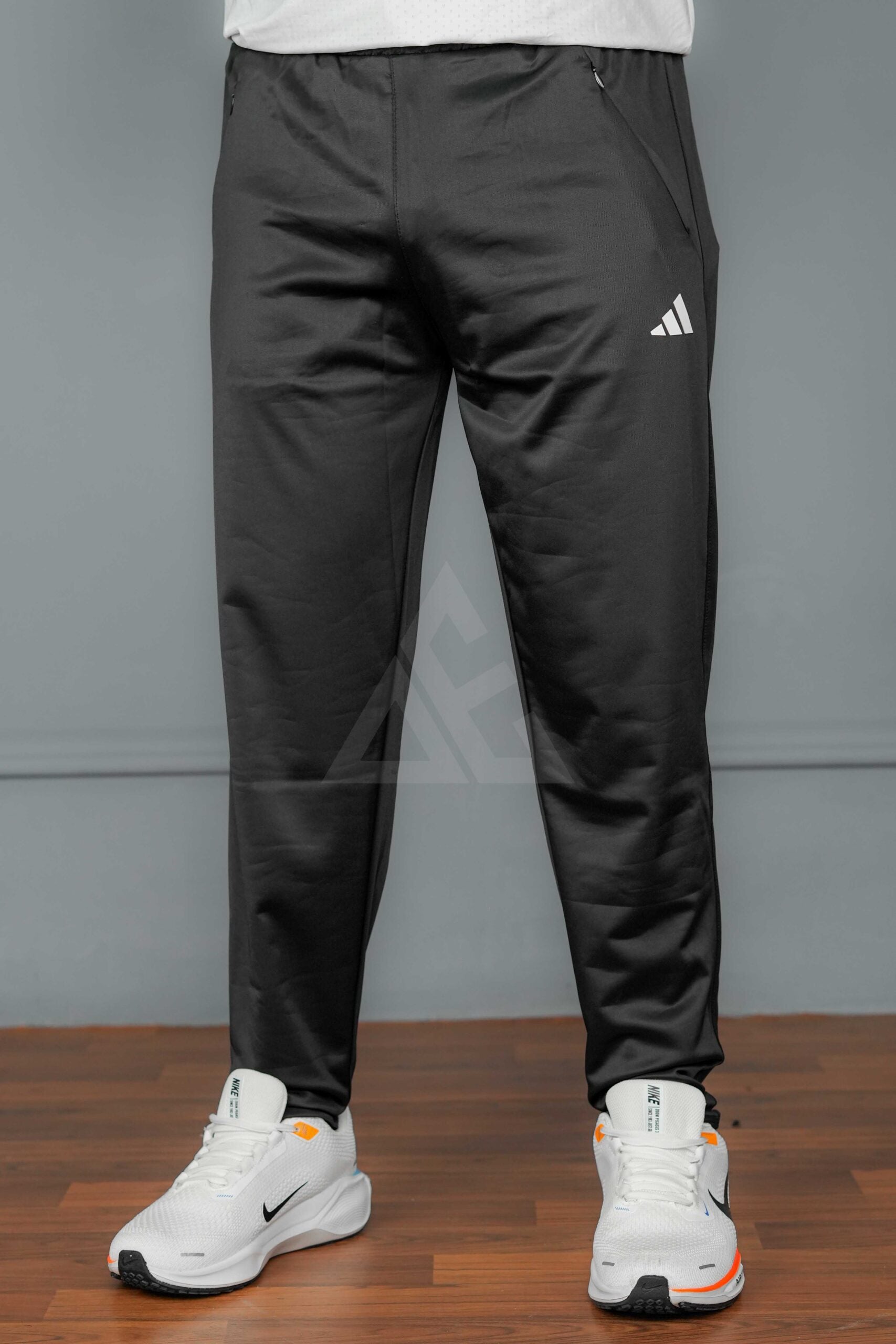 Adi Embose Drifit Trouser - Black