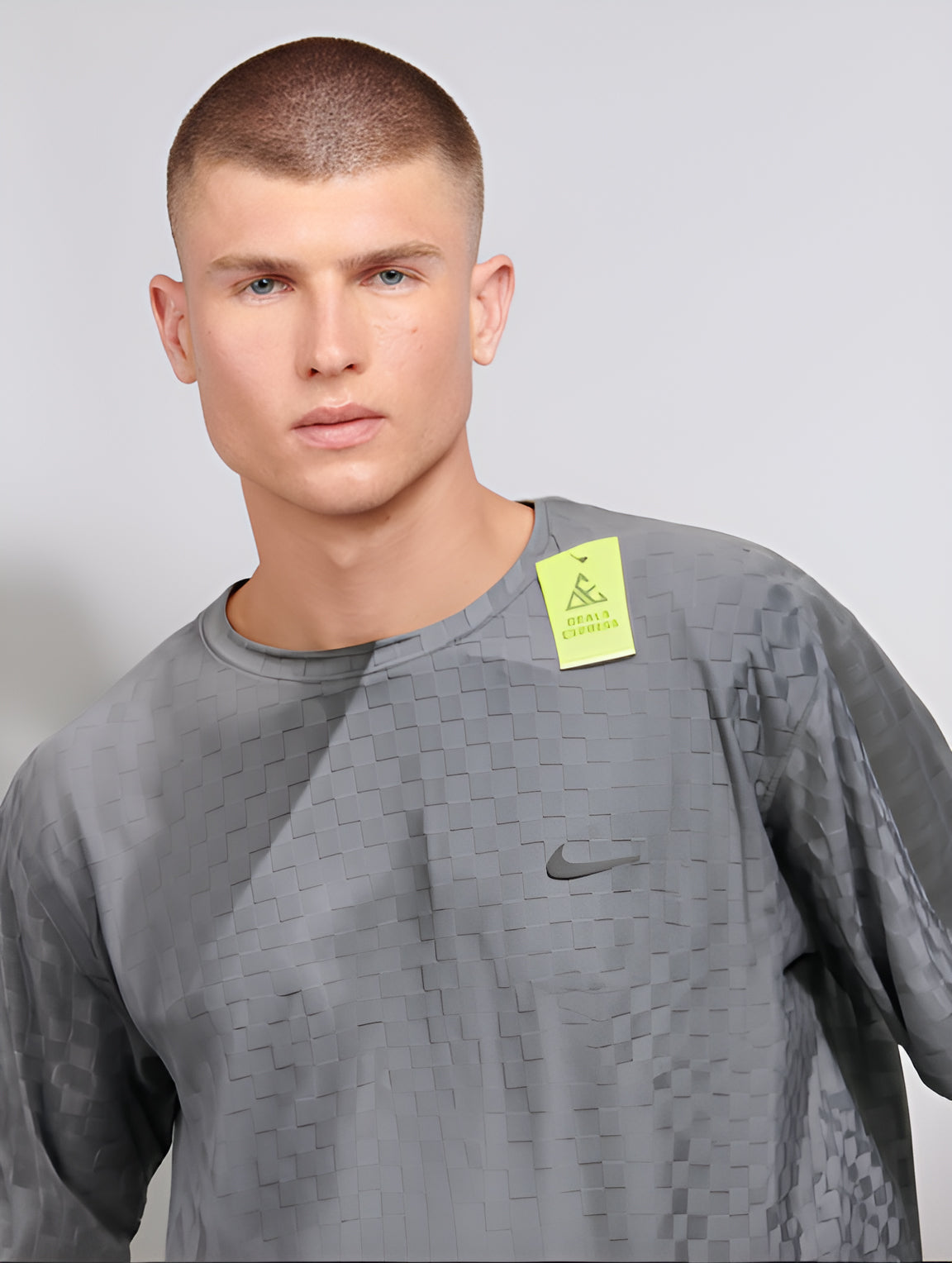 Nk Drifit Tee V2 - Charcoal